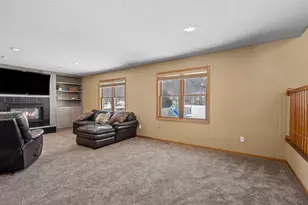 1393 Jefferson St, Hastings, MN 55033 - Photo 24