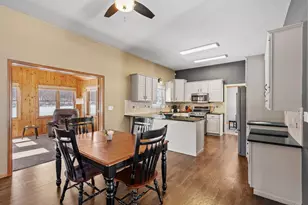 1393 Jefferson St, Hastings, MN 55033 - Photo 18