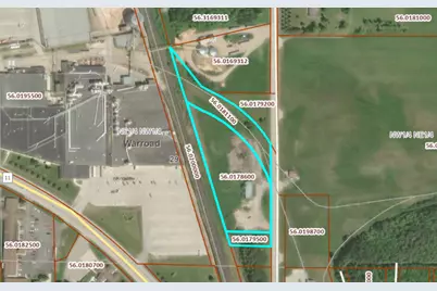 601 Main Avenue NE, Warroad, MN 56763 - Photo 2