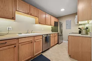 2437 Unity Ave N, Golden Valley, MN 55422 - Photo 8