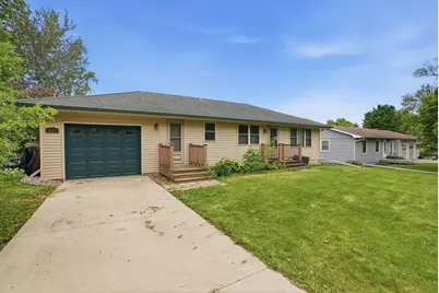 821 Elm Street W, Norwood Young America, MN 55368 - Photo 32