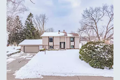 110912 Von Hertzen Circle, Chaska, MN 55318 - Photo 2