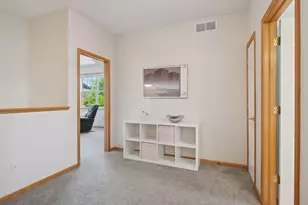 1612 Summit Hill, Eagan, MN 55122 - Photo 24