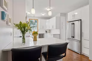 1612 Summit Hill, Eagan, MN 55122 - Photo 4