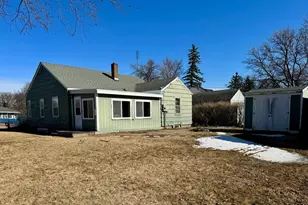 402 E Walnut St, Redwood Falls, MN 56283 - Photo 20