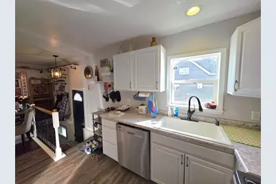 106 8th Avenue SW, Pipestone, MN 56164 - Photo 8