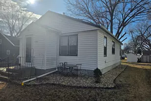 106 8th Ave SW, Pipestone, MN 56164 - Photo 32