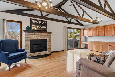 2565 Martin Way, White Bear Lake, MN 55110 - Photo 10