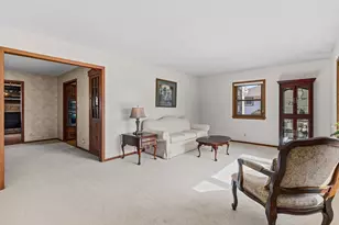 2565 Martin Way, White Bear Lake, MN 55110 - Photo 20