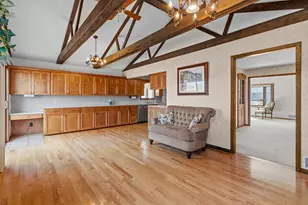 2565 Martin Way, White Bear Lake, MN 55110 - Photo 8