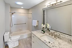 6868 Stonewood Ct, Eden Prairie, MN 55346 - Photo 18