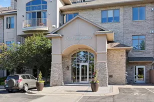 555 Oak Ridge Pl, Hopkins, MN 55305 - Photo 46