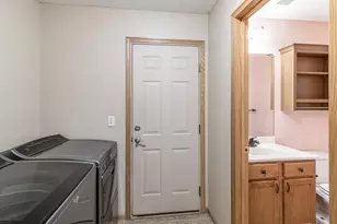 1504 Praha St SE, New Prague, MN 56071 - Photo 12