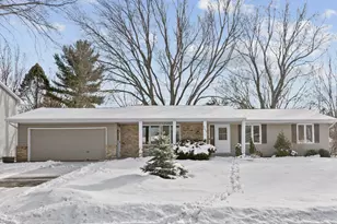 6065 Oakwood Rd, Woodbury, MN 55125 - Photo 1