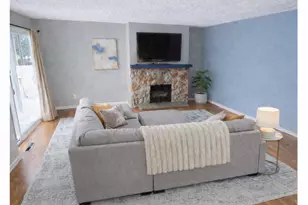 708 Heritage Way, Farmington, MN 55024 - Photo 2