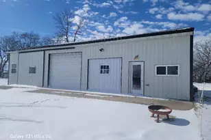 41617 US-71, Bertha, MN 56437 - Photo 2