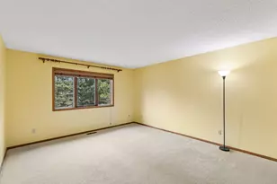 7438 Cahill Rd, Edina, MN 55439 - Photo 34