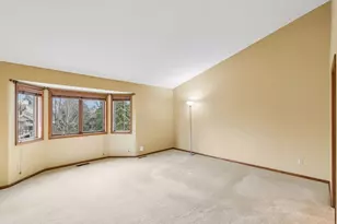 7438 Cahill Rd, Edina, MN 55439 - Photo 28