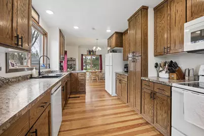 114 E Elm Avenue, Upsala, MN 56384 - Photo 8