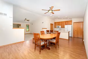 220 6th St NE, Montgomery, MN 56069 - Photo 8