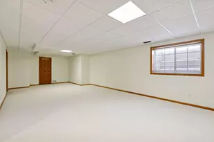 481 Meadowood Ln, Burnsville, MN 55337 - Photo 36