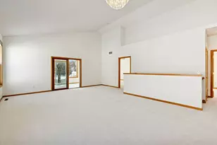 481 Meadowood Ln, Burnsville, MN 55337 - Photo 12