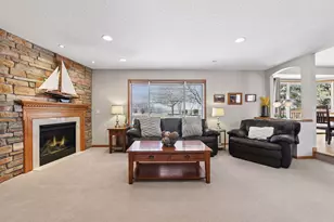 1124 Pond Curv, Waconia, MN 55387 - Photo 30