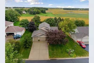 1124 Pond Curve, Waconia, MN 55387 - Photo 8