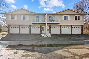 975 Pondview Ct, Vadnais Heights, MN 55127 - Photo 20