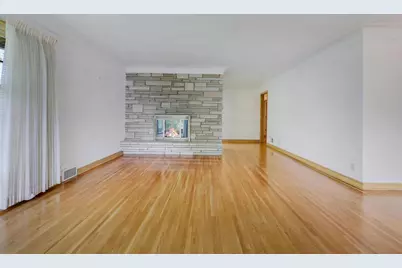 5041 Richmond Drive, Edina, MN 55436 - Photo 10