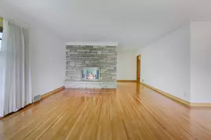 5041 Richmond Dr, Edina, MN 55436 - Photo 10