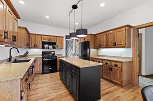 652 136th Ln NE, Ham Lake, MN 55304 - Photo 22