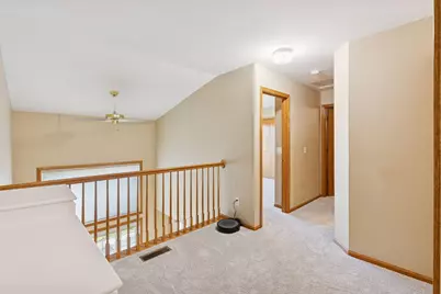 319 Wilderness Drive, Chaska, MN 55318 - Photo 10