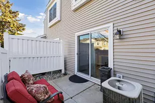 319 Wilderness Dr, Chaska, MN 55318 - Photo 12