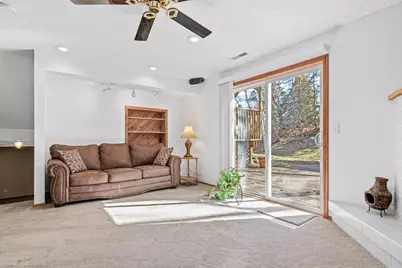 7109 Upper 36th Street N, Oakdale, MN 55128 - Photo 18