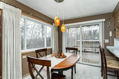 1073 Forest Hills Drive SW, Rochester, MN 55902 - Photo 6