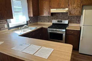 368 Sidney St E, Saint Paul, MN 55107 - Photo 6