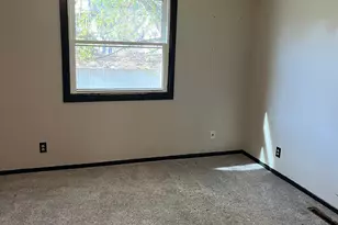 368 Sidney St E, Saint Paul, MN 55107 - Photo 8