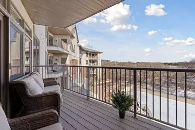 5225 Grandview Square #313, Edina, MN 55436 - Photo 10