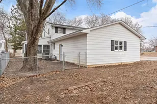 400 17th St SW, Austin, MN 55912 - Photo 28