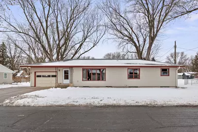 111 George Avenue E, Winsted, MN 55395 - Photo 2