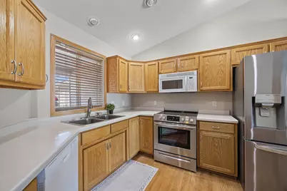 609 Danielson Court, Maple Lake, MN 55358 - Photo 6