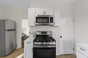 676 York Ave, Saint Paul, MN 55106 - Photo 10