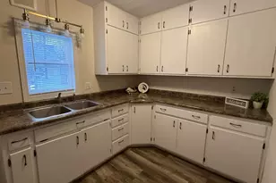 115 N 8th St, Montevideo, MN 56265 - Photo 14