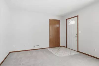 9121 61 1/2 Avenue N, New Hope, MN 55428 - Photo 4
