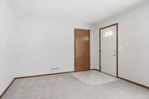 9121 61 1/2 Ave N, New Hope, MN 55428 - Photo 4