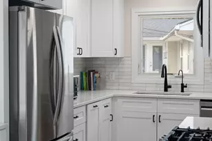 4721 Valley View Rd, Edina, MN 55424 - Photo 4