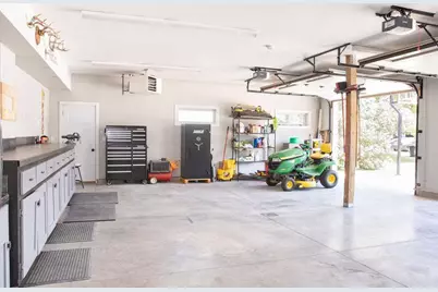 332 8th Avenue N, Casselton, ND 58012 - Photo 42