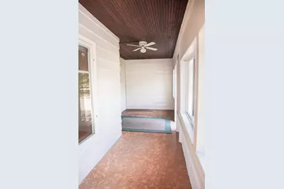 332 8th Avenue N, Casselton, ND 58012 - Photo 4