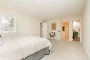 4809 Four Seasons Dr, Eagan, MN 55122 - Photo 16